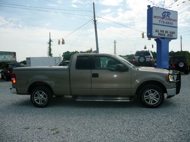 2006 Ford F150 XLT Supercrew Short Bed 2WD