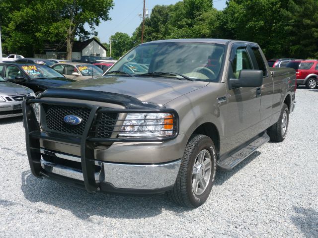 2006 Ford F150 XLT Supercrew Short Bed 2WD