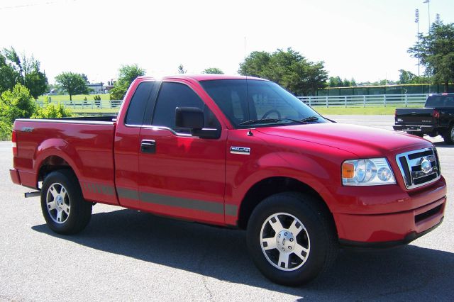 2006 Ford F150 LX V6 Coupe