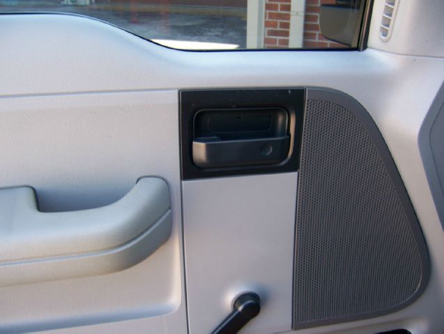 2006 Ford F150 LX V6 Coupe