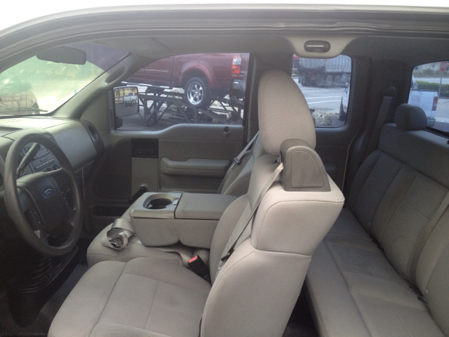 2006 Ford F150 XLT Supercrew Short Bed 2WD