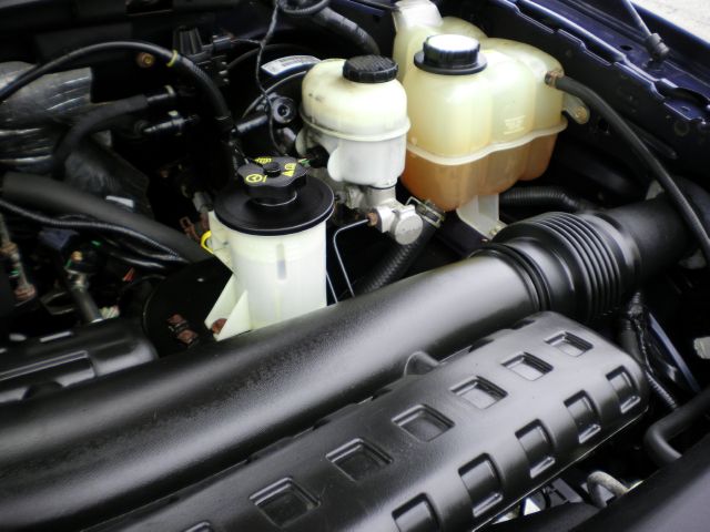 2006 Ford F150 XL 2WD Reg Cab