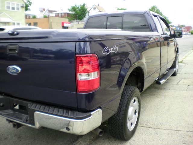 2006 Ford F150 XL 2WD Reg Cab