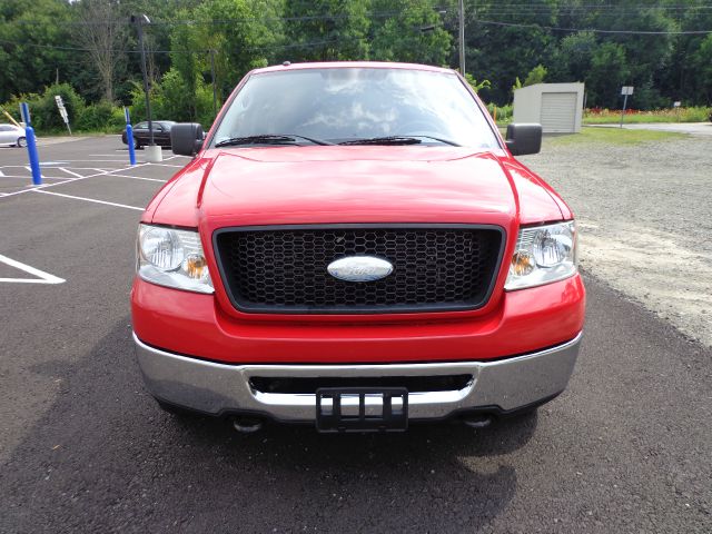 2006 Ford F150 XL 2WD Reg Cab