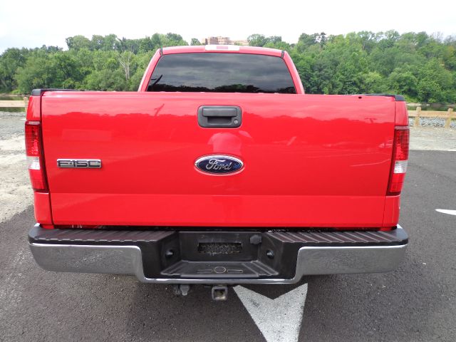 2006 Ford F150 XL 2WD Reg Cab