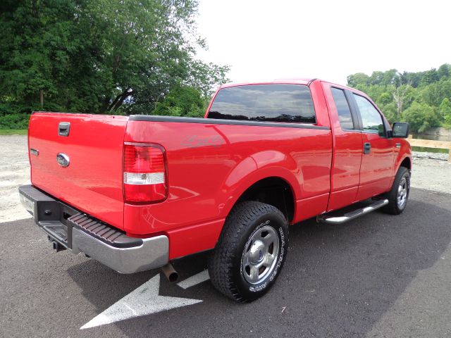 2006 Ford F150 XL 2WD Reg Cab