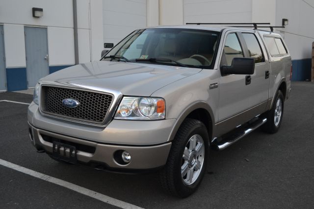 2006 Ford F150 XLT Supercrew Short Bed 2WD