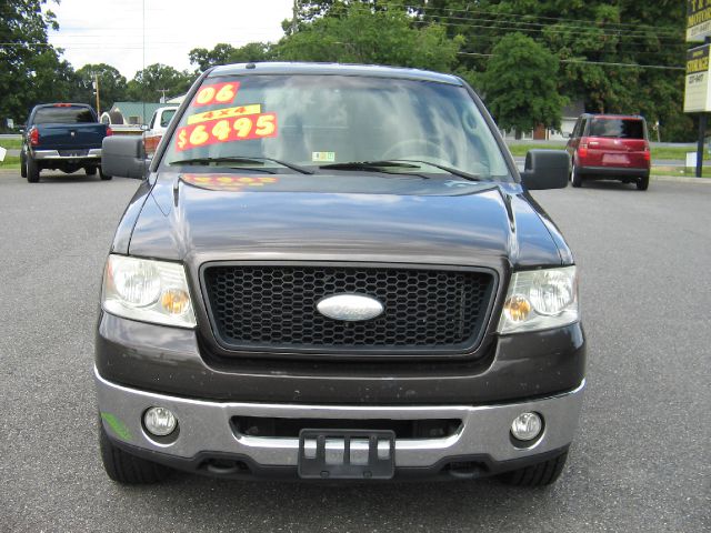 2006 Ford F150 SE Well Kept Alloy Wheels