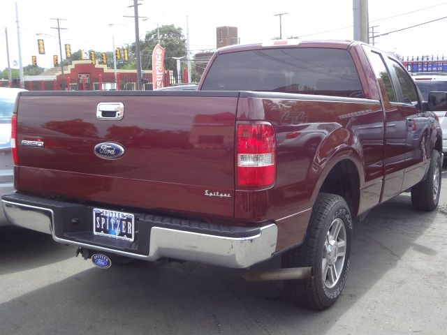 2006 Ford F150 XL 2WD Reg Cab