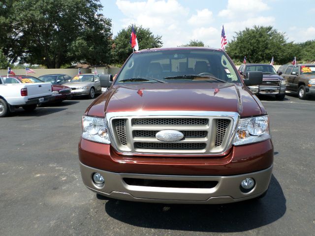 2006 Ford F150 XLT Crew 4x4 (marshalltown)