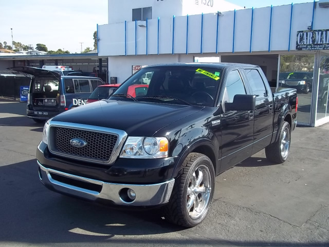 2006 Ford F150 Club Cab 131 WB