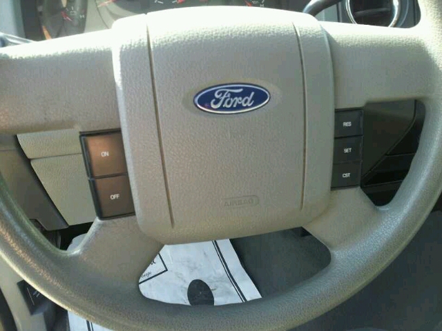 2007 Ford F150 REG CAB 119.
