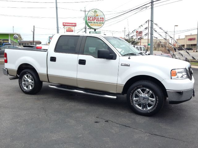 2007 Ford F150 SL Short Bed 2WD