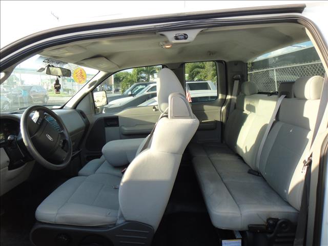 2007 Ford F150 SLE- 4X4