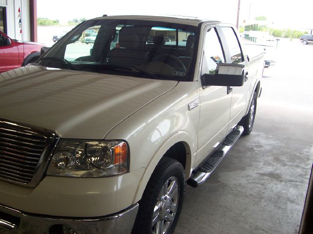2007 Ford F150 Club Cab 131 WB