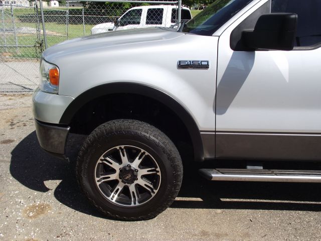 2007 Ford F150 4d,ac,pw,sunroof,leather