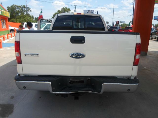 2007 Ford F150 XLT Supercrew Short Bed 2WD