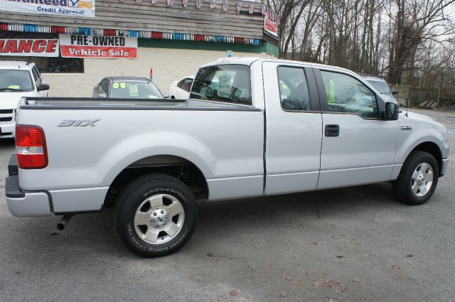 2007 Ford F150 XL Lift Bucket Utility