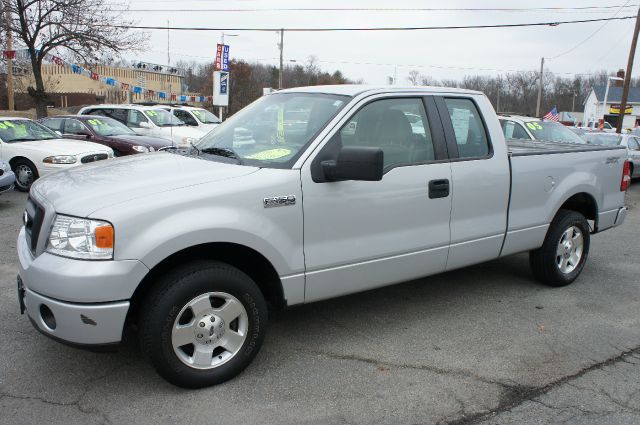 2007 Ford F150 XL Lift Bucket Utility