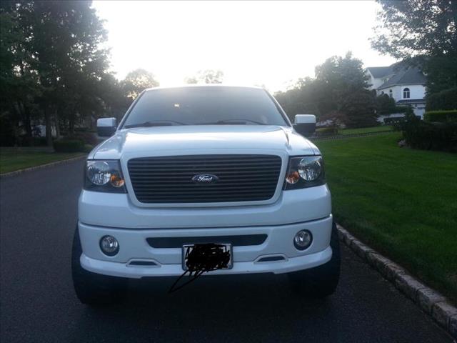 2007 Ford F150 Lariat Supercrew 2WD