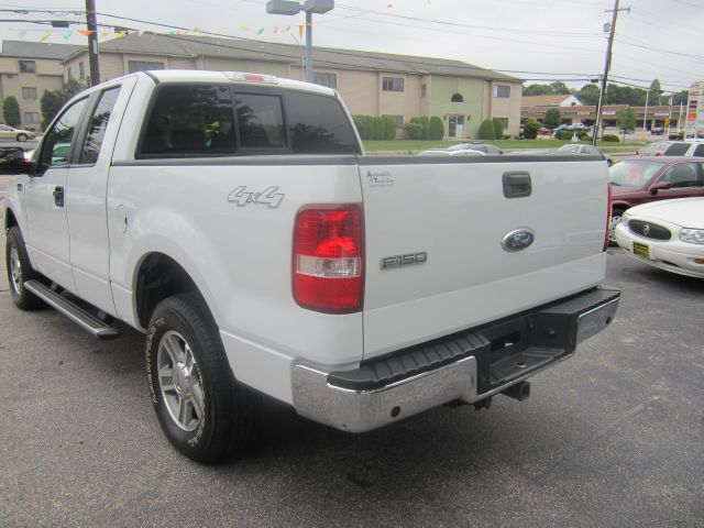 2007 Ford F150 XL 2WD Reg Cab