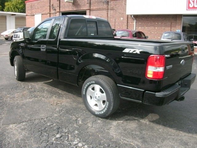 2007 Ford F150 LX V6 Coupe