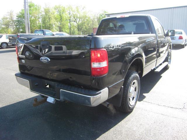2007 Ford F150 1500- 8FT BED