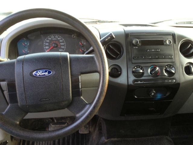 2007 Ford F150 SL 4x4 Regular Cab