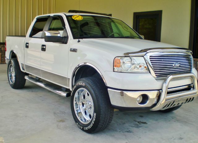 2007 Ford F150 XLT Supercrew Short Bed 2WD