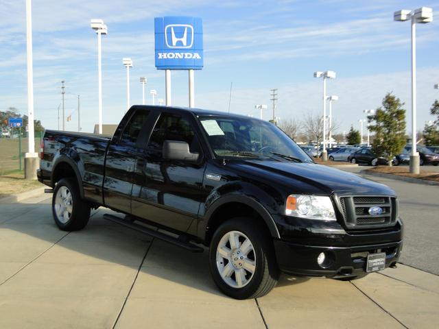 2008 Ford F150 EXT CAB 4WD 143.5wb