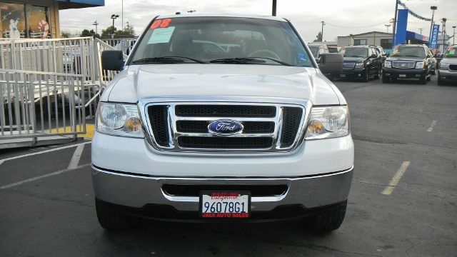2008 Ford F150 SLT 1 Ton Dually 4dr 35