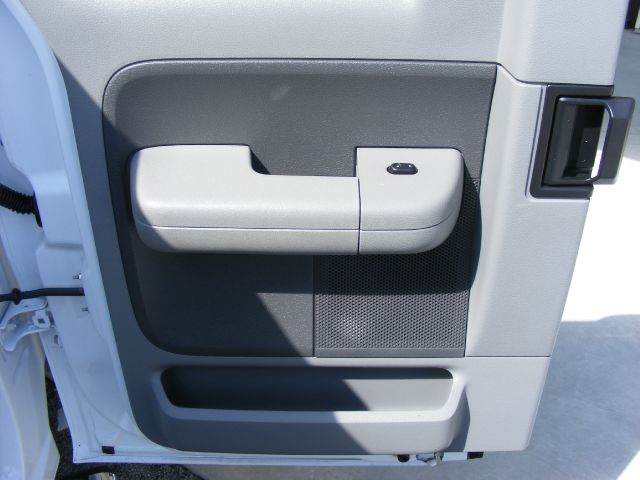 2008 Ford F150 XL 2WD Reg Cab