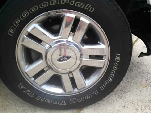 2008 Ford F150 SLT 1 Ton Dually 4dr 35