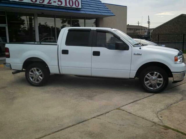 2008 Ford F150 SLT 1 Ton Dually 4dr 35