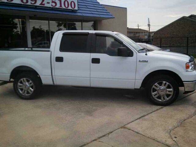 2008 Ford F150 SLT 1 Ton Dually 4dr 35