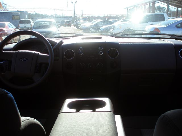 2008 Ford F150 Club Cab 131 WB