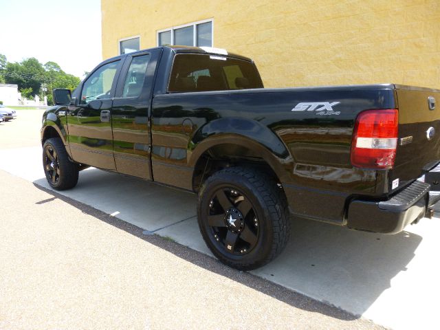 2008 Ford F150 CREW CAB RTL W/leather