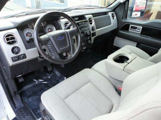 2009 Ford F150 Maroon EX