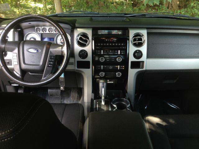 2009 Ford F150 EXT CAB 4WD 143.5wb