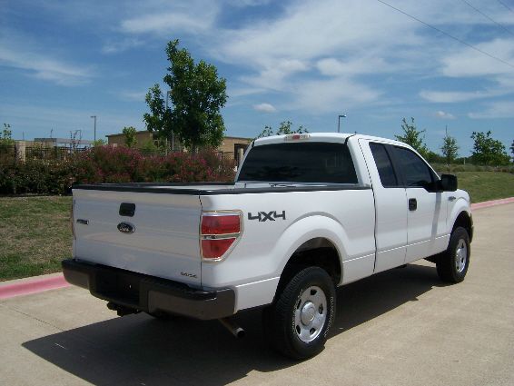 2009 Ford F150 4dr HB SRT4 FWD