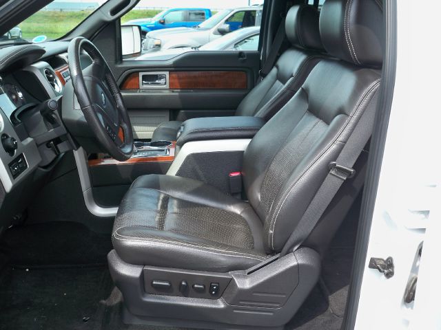 2010 Ford F150 C230 Sport W/navigation