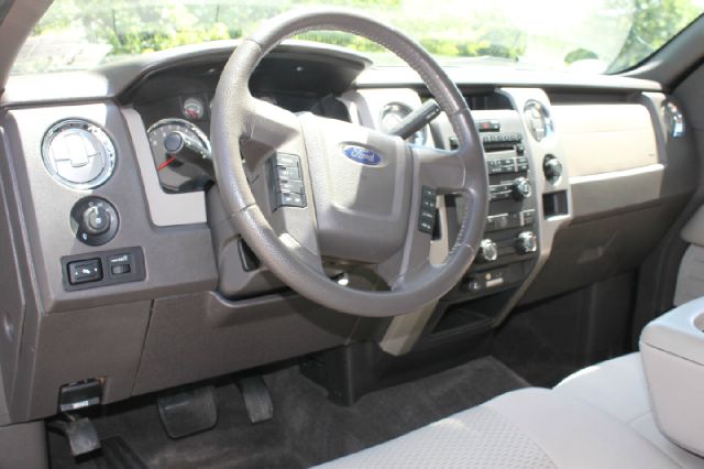 2010 Ford F150 LX V6 Coupe
