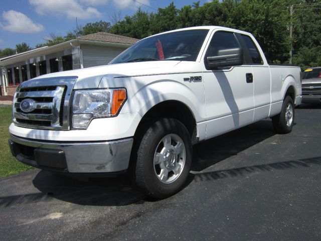 2010 Ford F150 AWD 4dr H4 AT