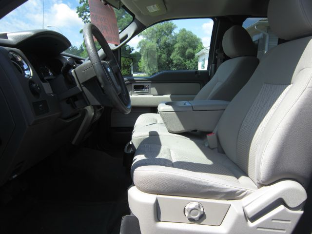 2010 Ford F150 AWD 4dr H4 AT