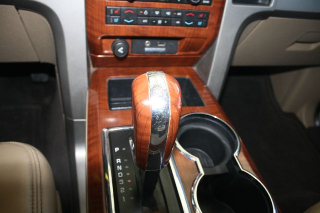 2010 Ford F150 XLT Supercrew Short Bed 2WD