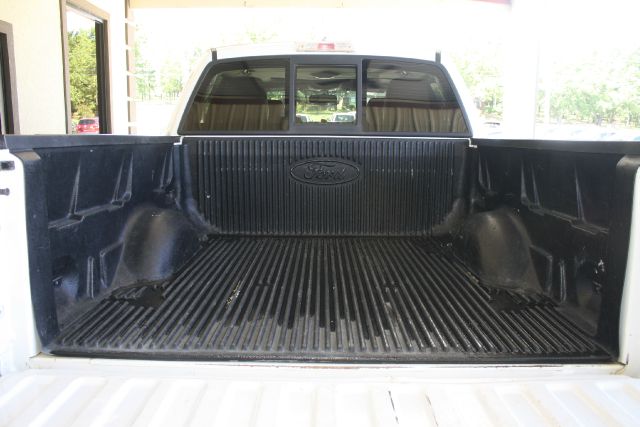 2010 Ford F150 XLT Supercrew Short Bed 2WD