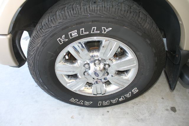 2010 Ford F150 XLT Supercrew Short Bed 2WD