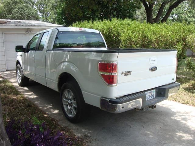 2010 Ford F150 REG CAB 119.