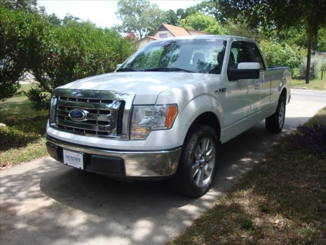 2010 Ford F150 REG CAB 119.