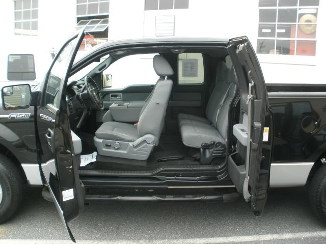 2011 Ford F150 LX V6 Coupe